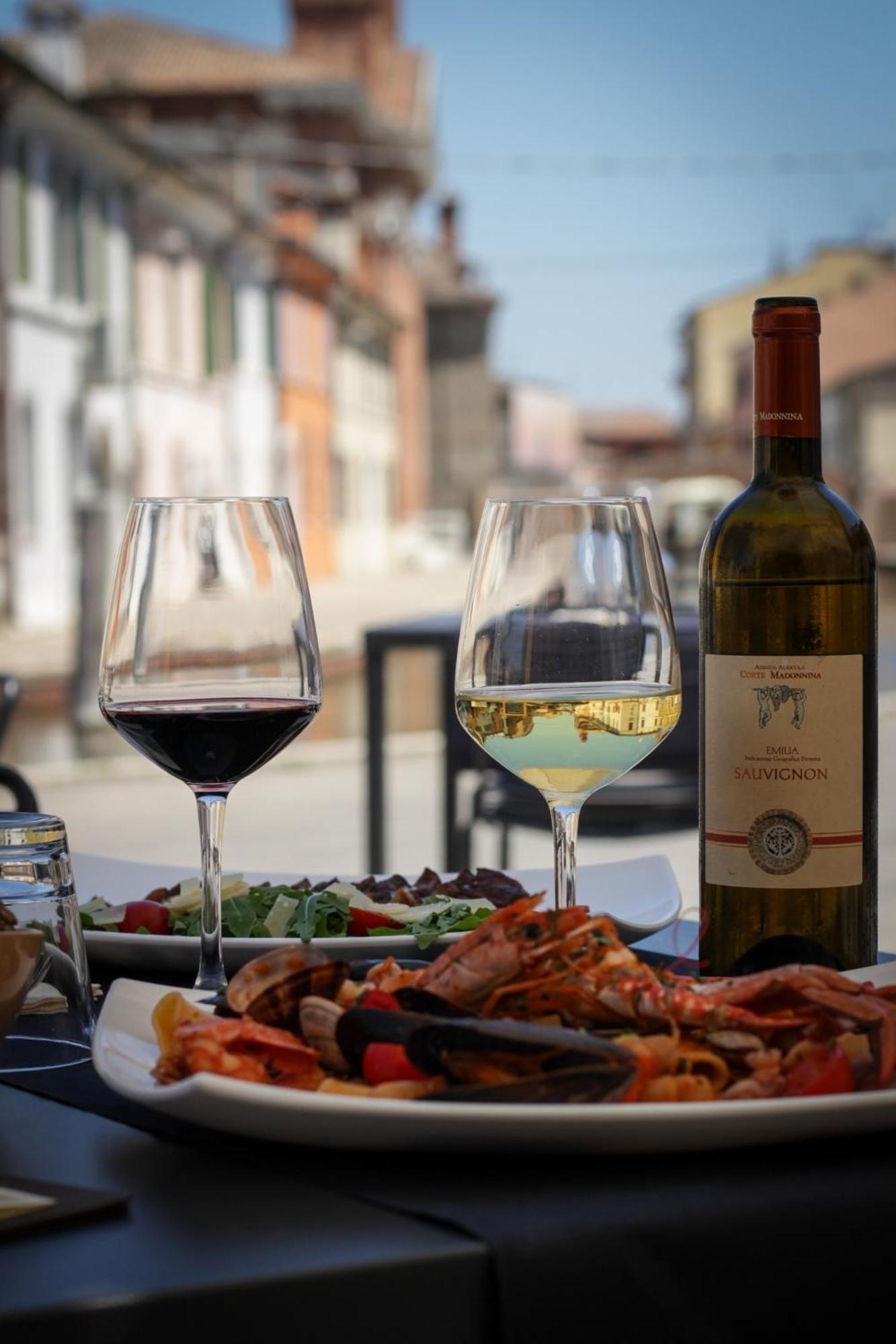 Locanda Del Delta Comacchio Exteriör bild